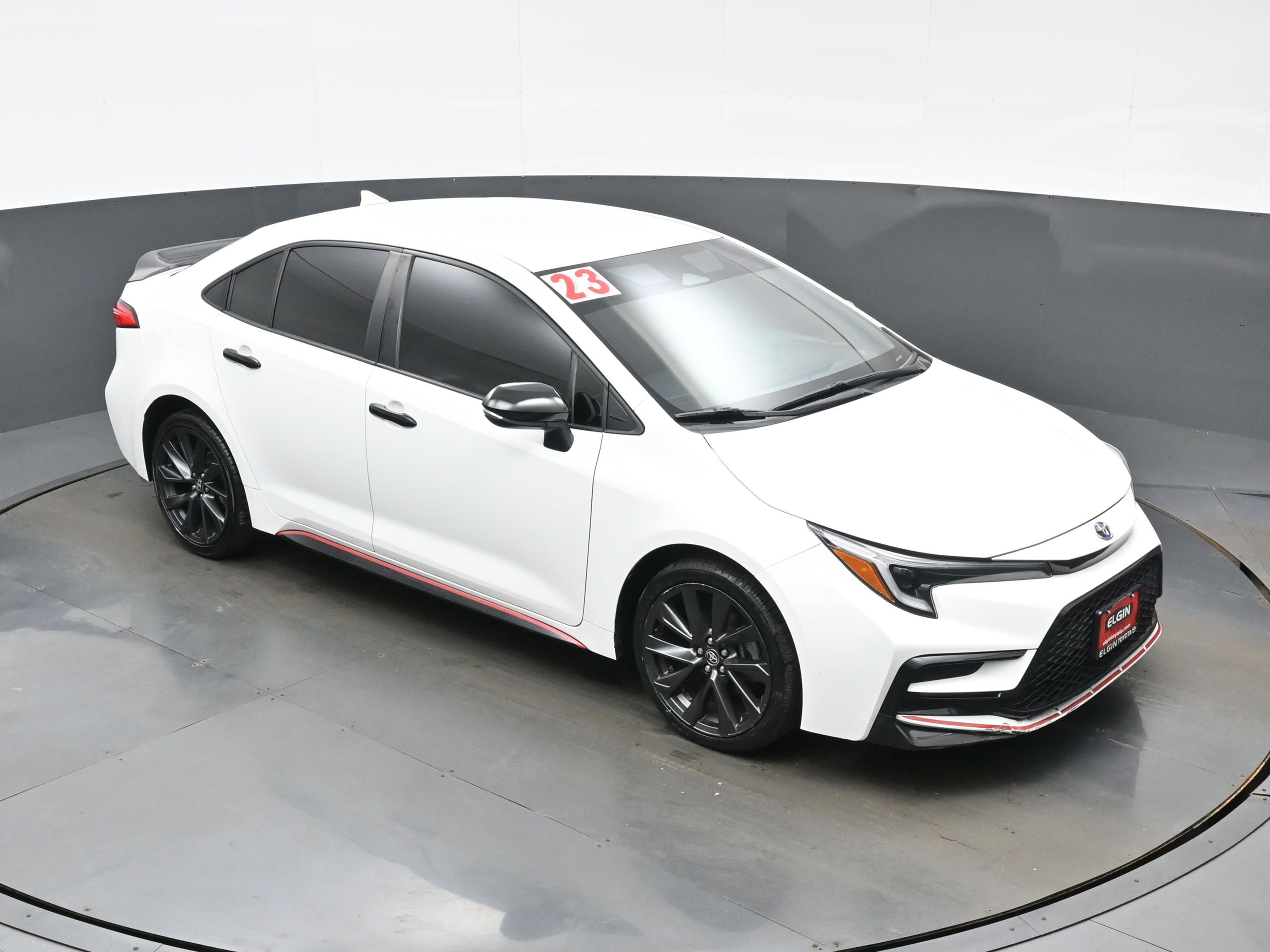 Used 2023 Toyota Corolla SE FWD image 33