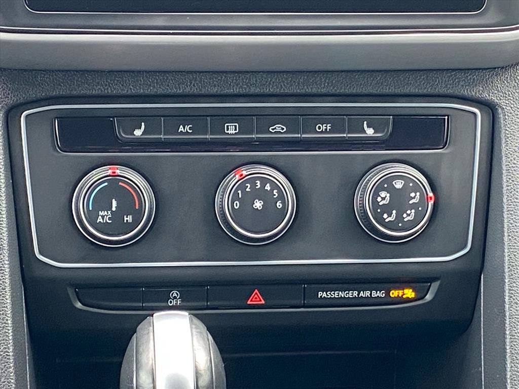 Used 2022 Volkswagen Atlas Cross Sport SE image 10