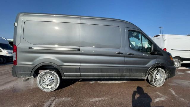 New 2026 Ford Transit 250 148 Medium Roof Extended AWD image 9
