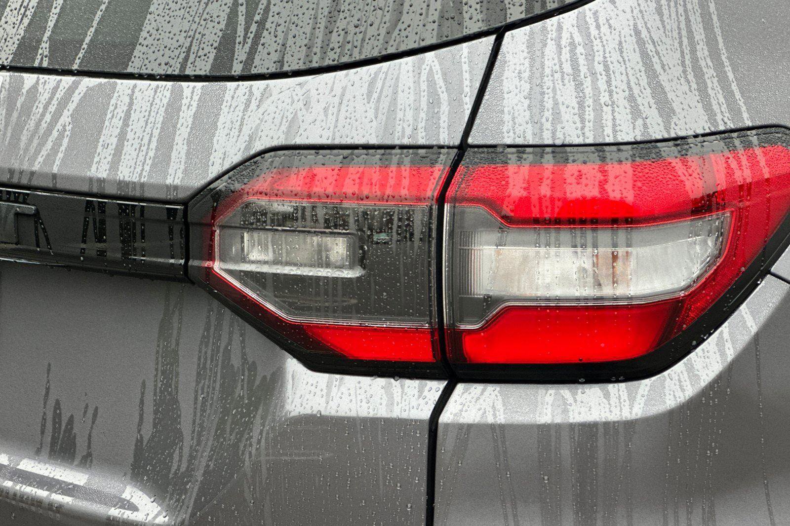 New 2025 Honda Pilot Touring image 34