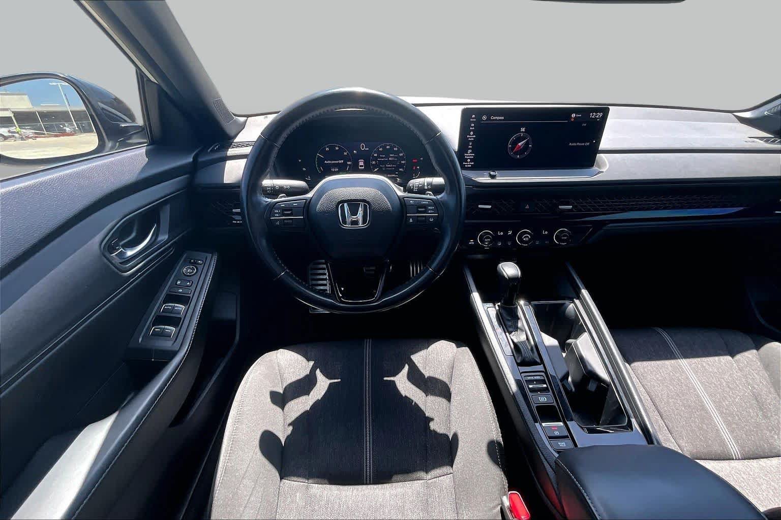 Used 2023 Honda Accord Sport image 11