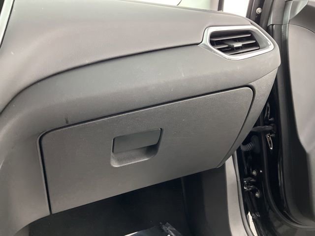 Used 2023 Chevrolet Equinox LT image 38