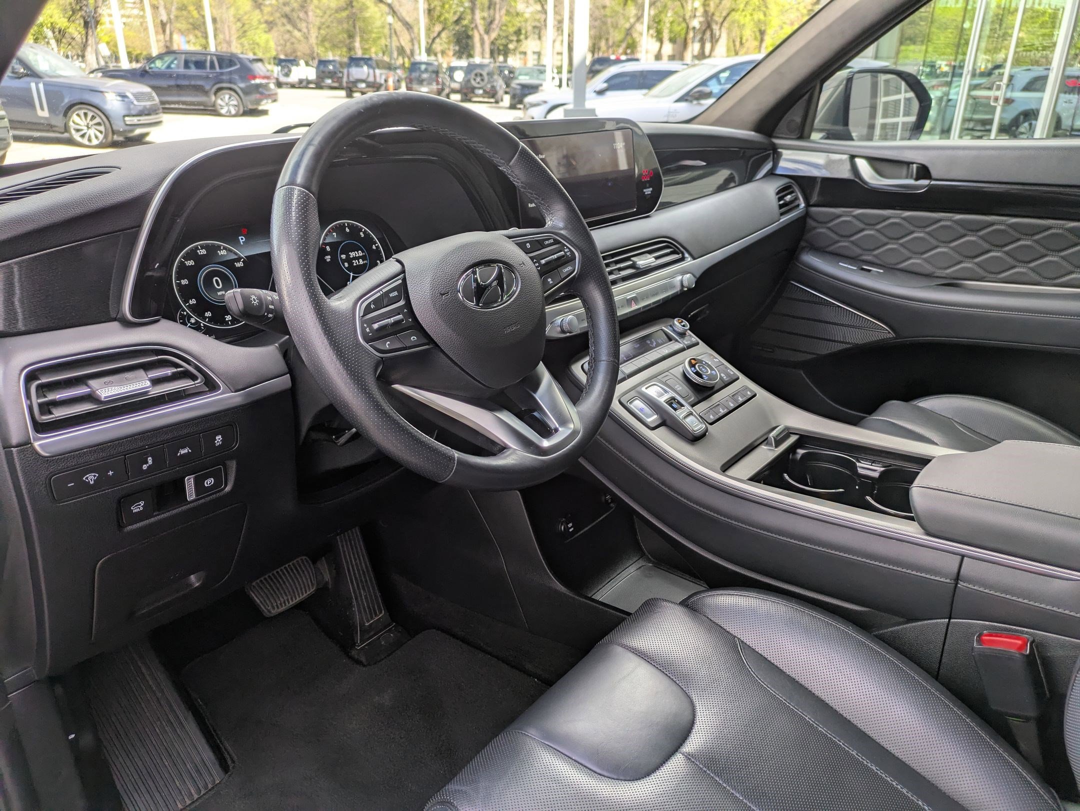Used 2022 Hyundai Palisade Calligraphy image 14
