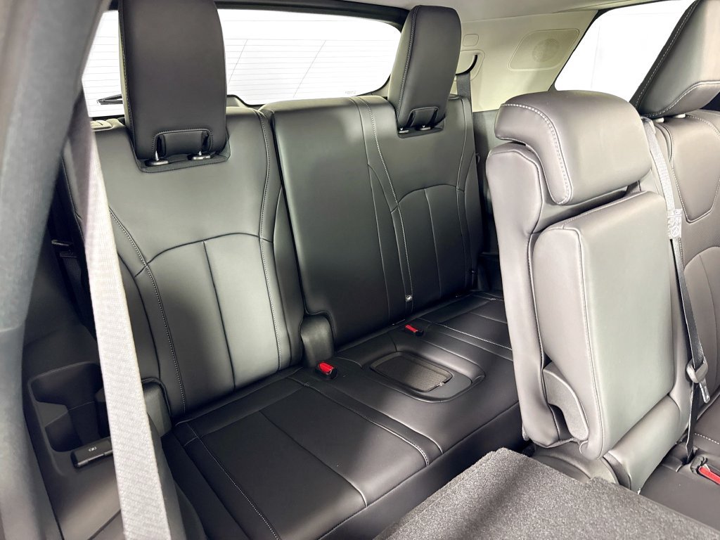 Used 2026 INFINITI QX60 Luxe w/ Cargo Package FWD image 35