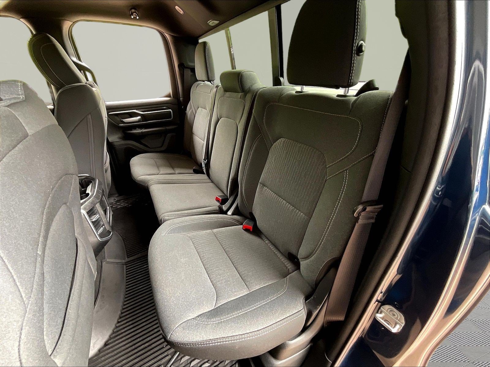 Used 2022 RAM 1500 Big Horn AWD/4WD image 23