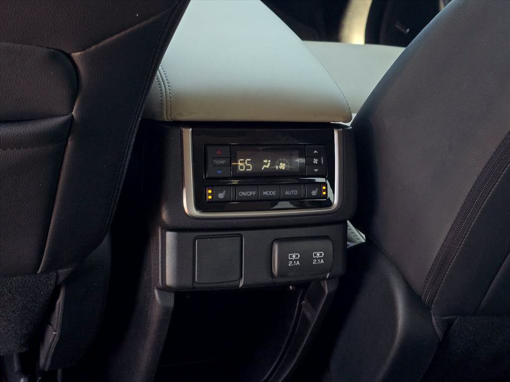 Used 2020 Subaru Ascent Limited w/ Technology Package AWD/4WD image 12