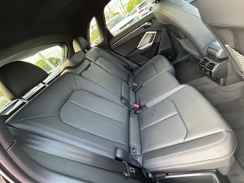 New 2025 Audi Q3 2.0T Premium w/ Convenience Package AWD/4WD image 58