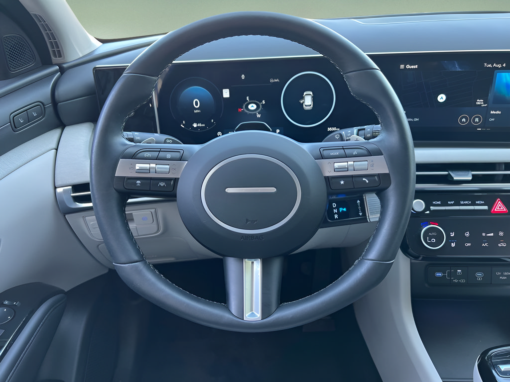 Certified 2025 Hyundai Tucson Limited FWD image 19