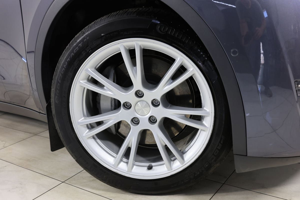 Used 2021 Tesla Model Y Long Range AWD/4WD image 14