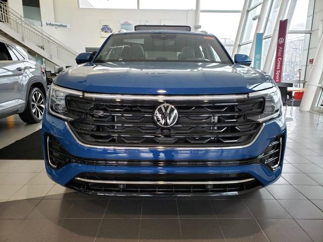 New 2026 Volkswagen Atlas Cross Sport SEL Premium R-Line image 2