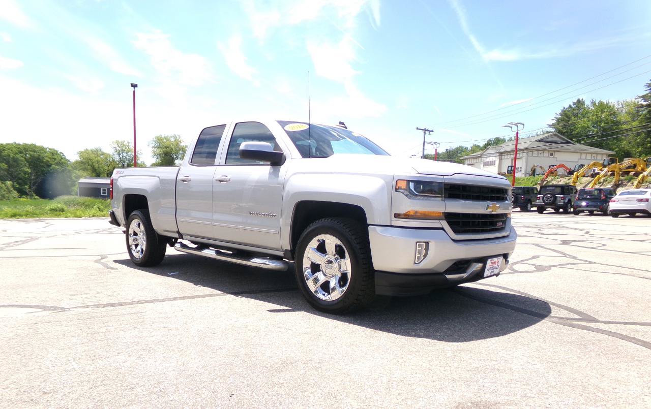 Used 2018 Chevrolet Silverado 1500 LT w/ All Star Edition AWD/4WD image 7