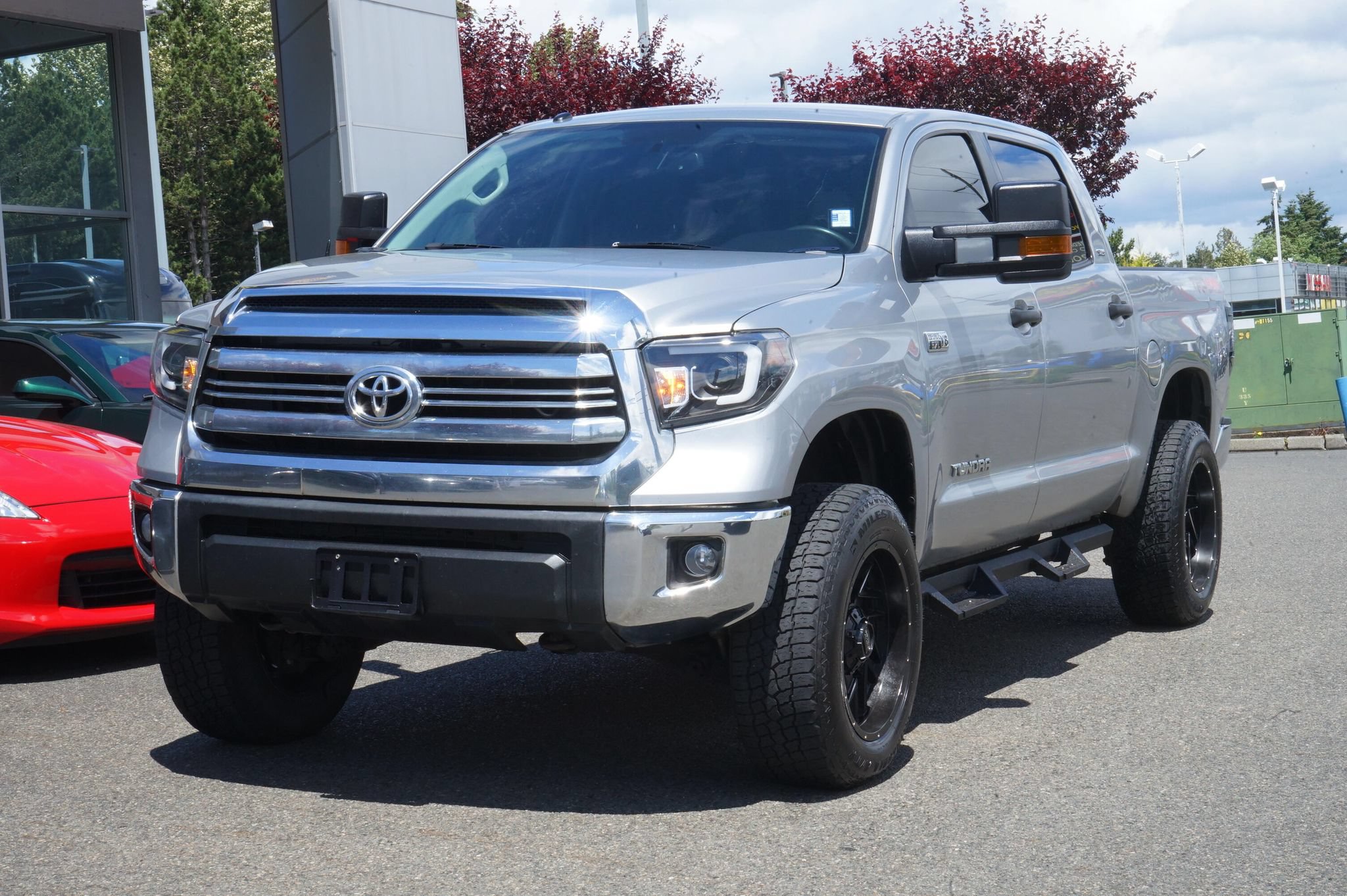 Used 2016 Toyota Tundra SR5 w/ TRD Off Road Package AWD/4WD image 1