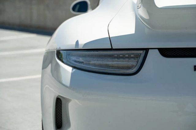 Used 2015 Porsche 911 GT3 RWD image 21