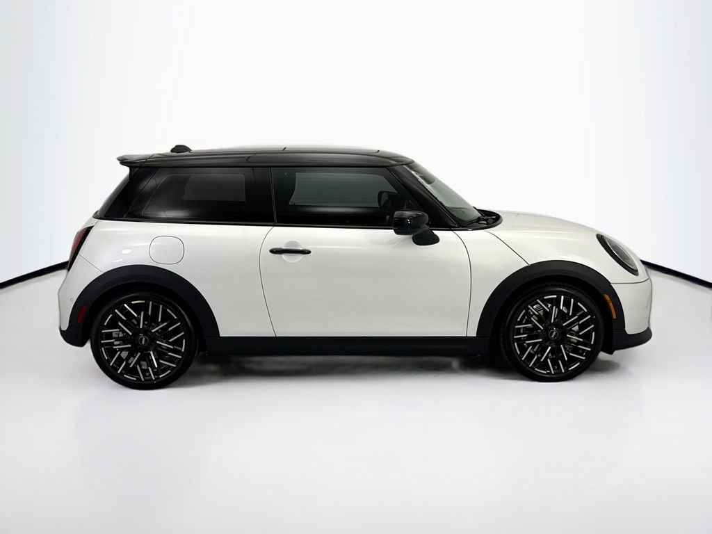 New 2026 MINI Cooper S image 4