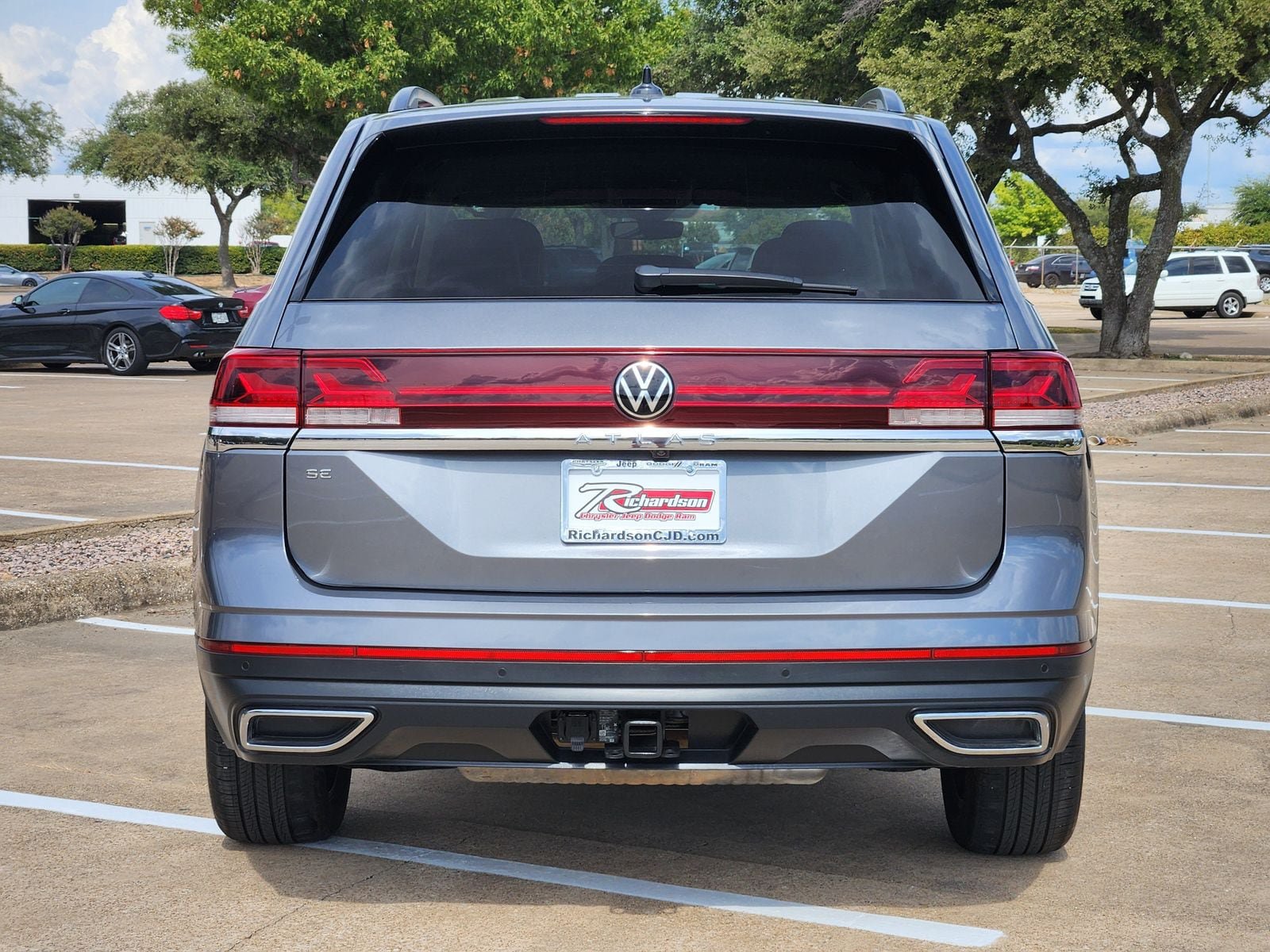 Used 2025 Volkswagen Atlas SE FWD image 5