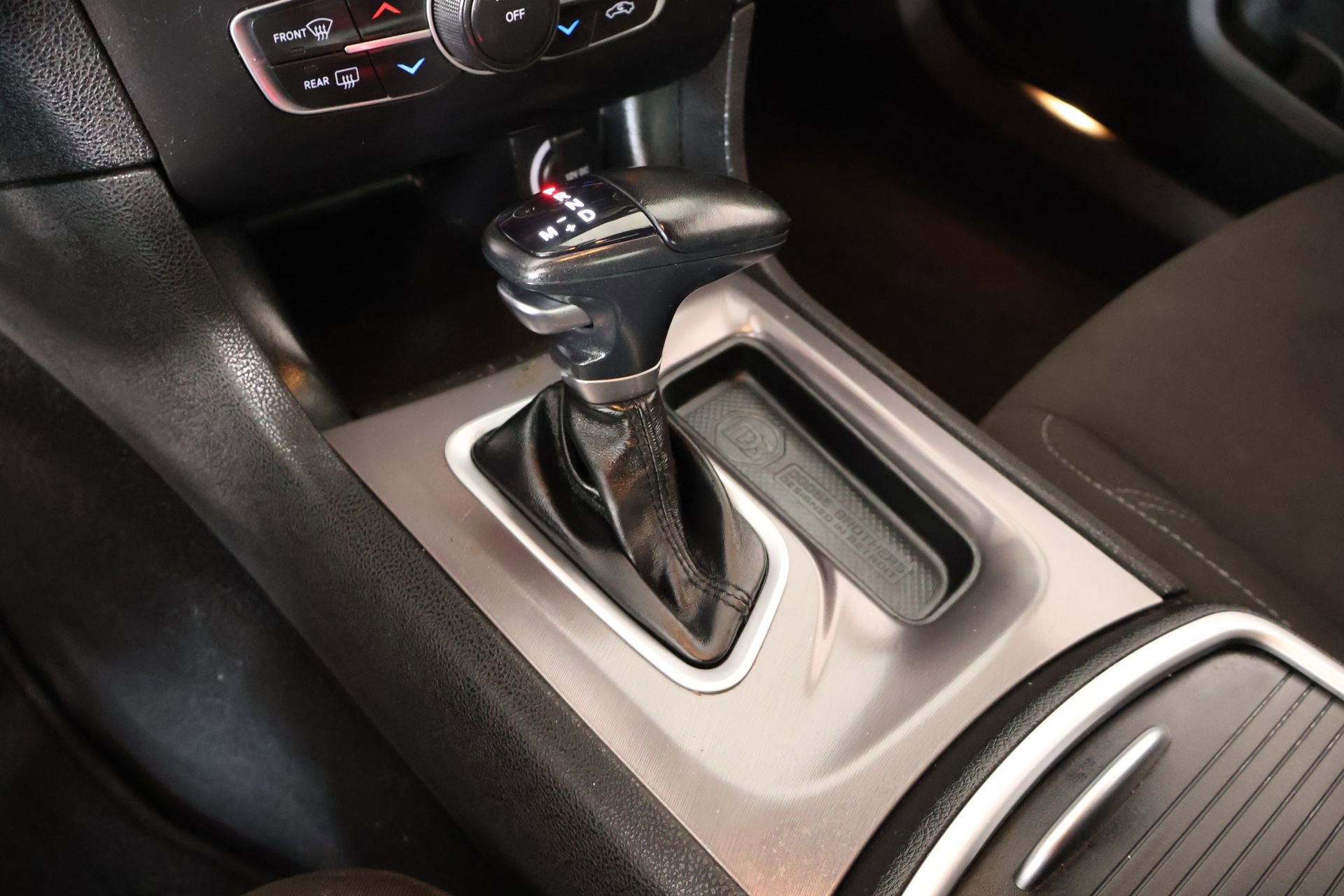 Used 2023 Dodge Charger SXT RWD image 7