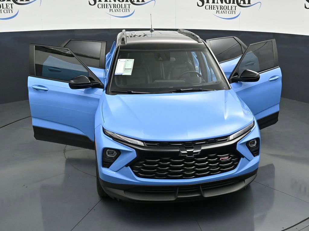 Used 2024 Chevrolet TrailBlazer RS w/ Driver Confidence Package image 25