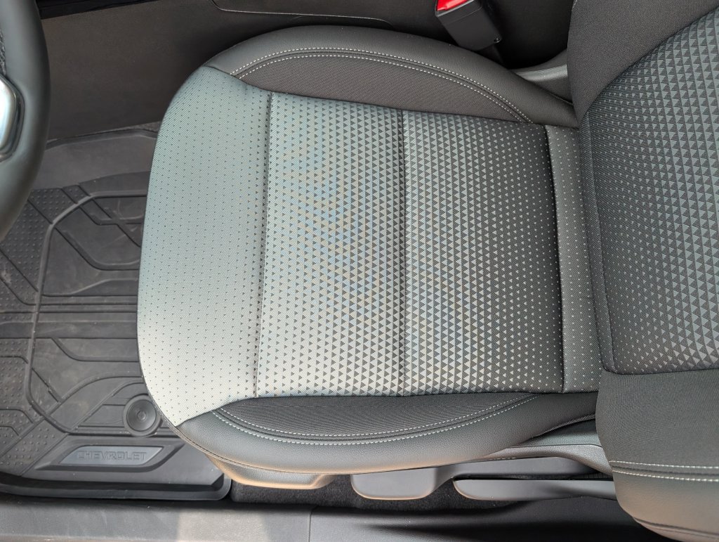 New 2026 Chevrolet Trax LT w/ Driver Confidence Package FWD image 10
