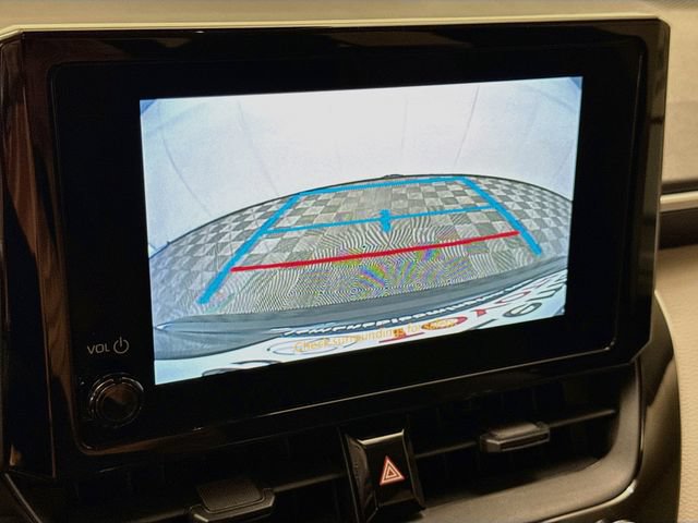 Used 2025 Toyota Corolla LE w/ LE Premium Package FWD image 14