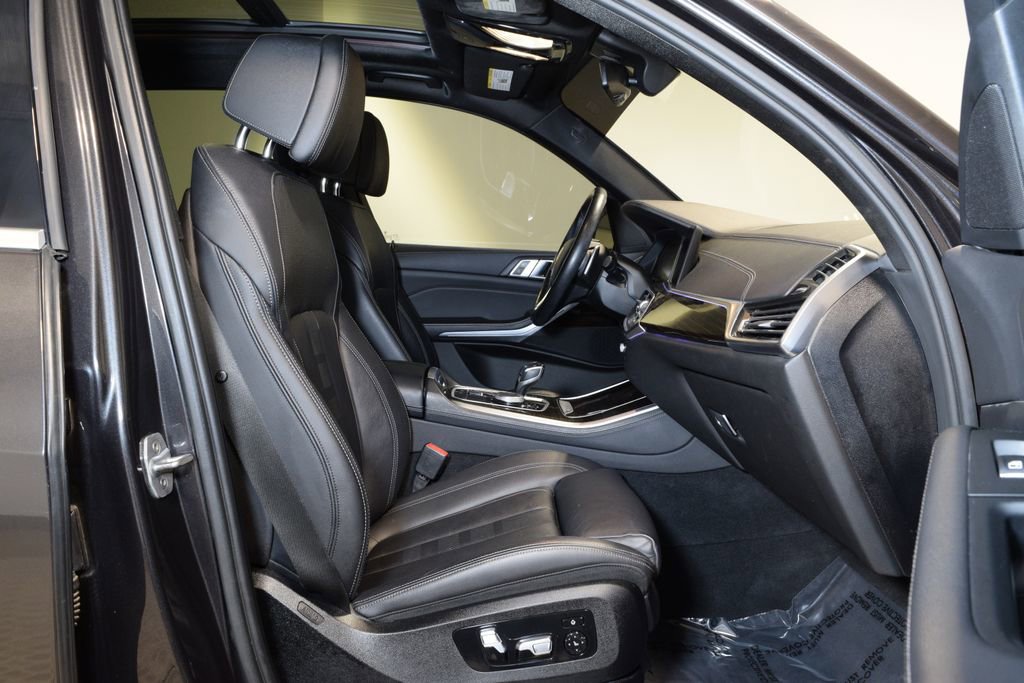 Used 2020 BMW X5 xDrive40i w/ Convenience Package image 32