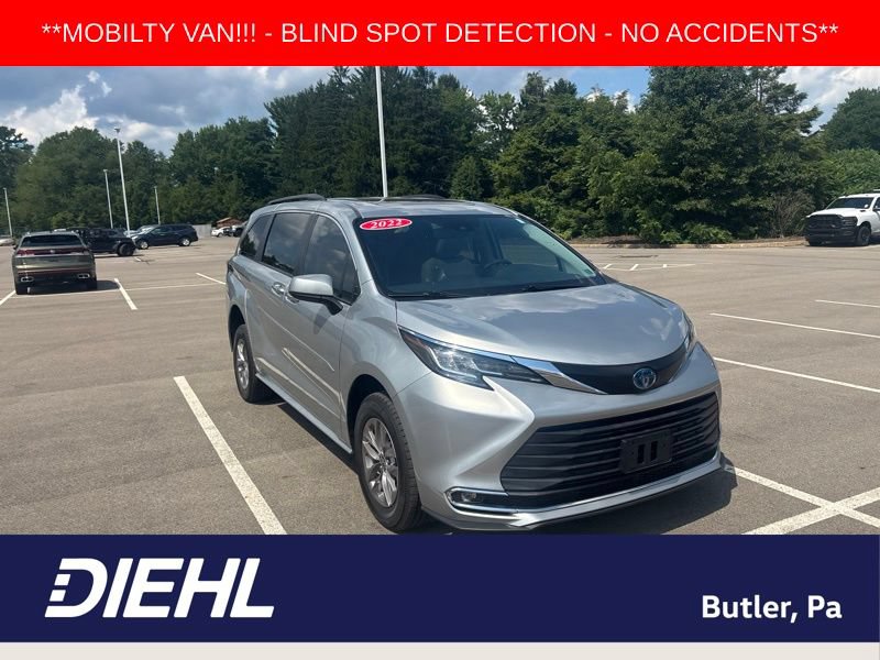 Used 2022 Toyota Sienna XLE