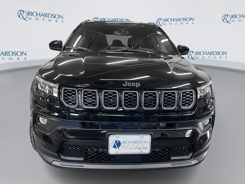 New 2026 Jeep Compass Latitude image 2