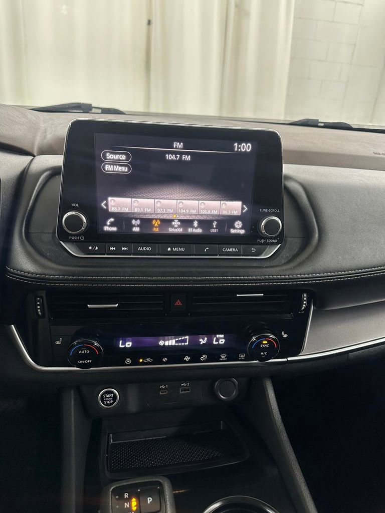 Used 2022 Nissan Rogue SV w/ SV Premium Package AWD/4WD image 19