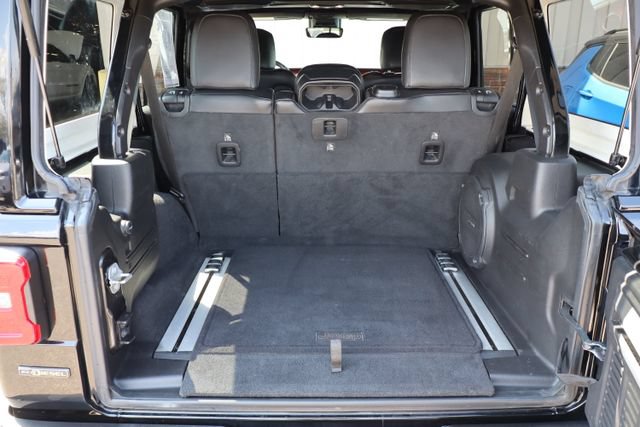 Used 2021 Jeep Wrangler Unlimited Rubicon AWD/4WD image 42