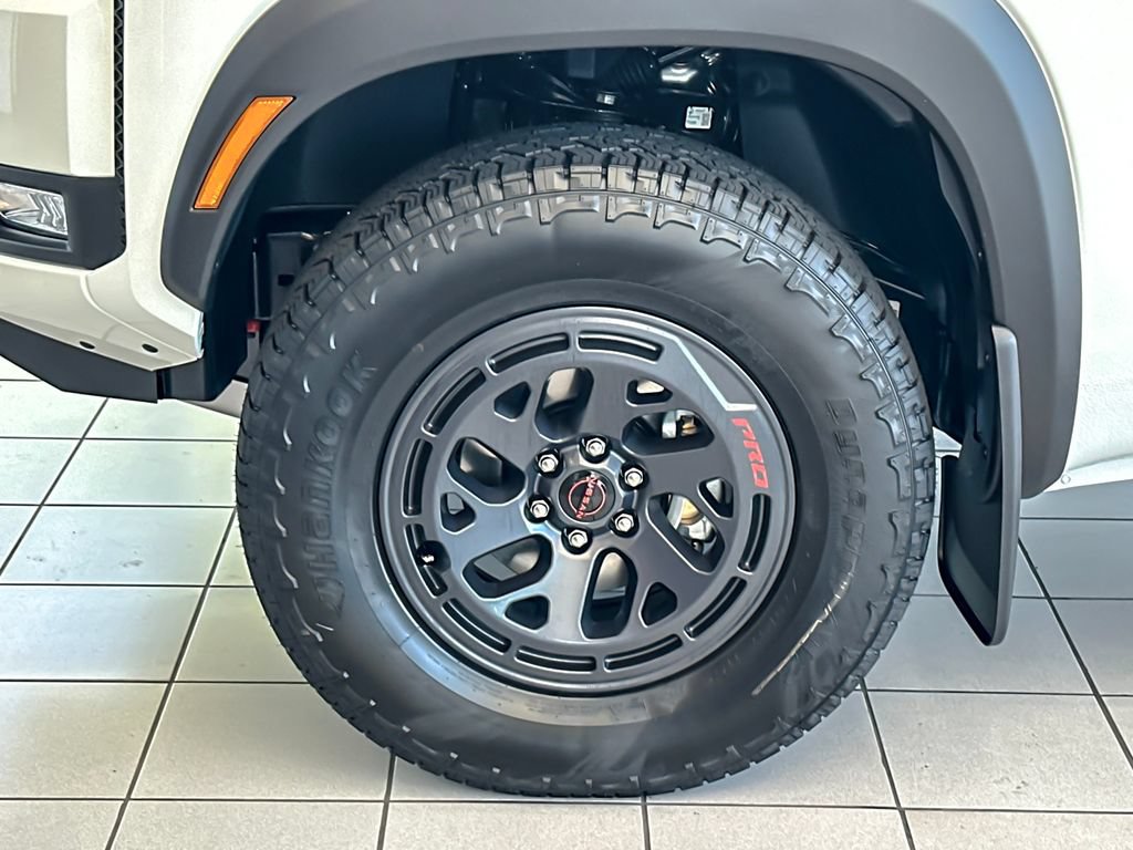 New 2026 Nissan Frontier PRO-4X w/ Tow Package AWD/4WD image 23