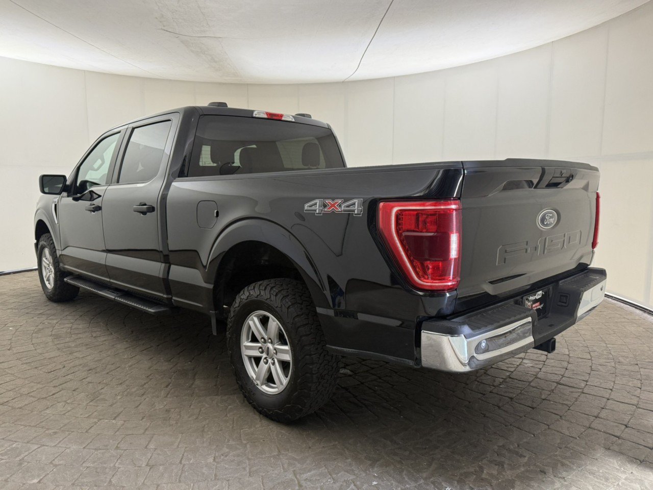 Used 2023 Ford F150 XLT w/ Trailer Tow Package AWD/4WD image 6