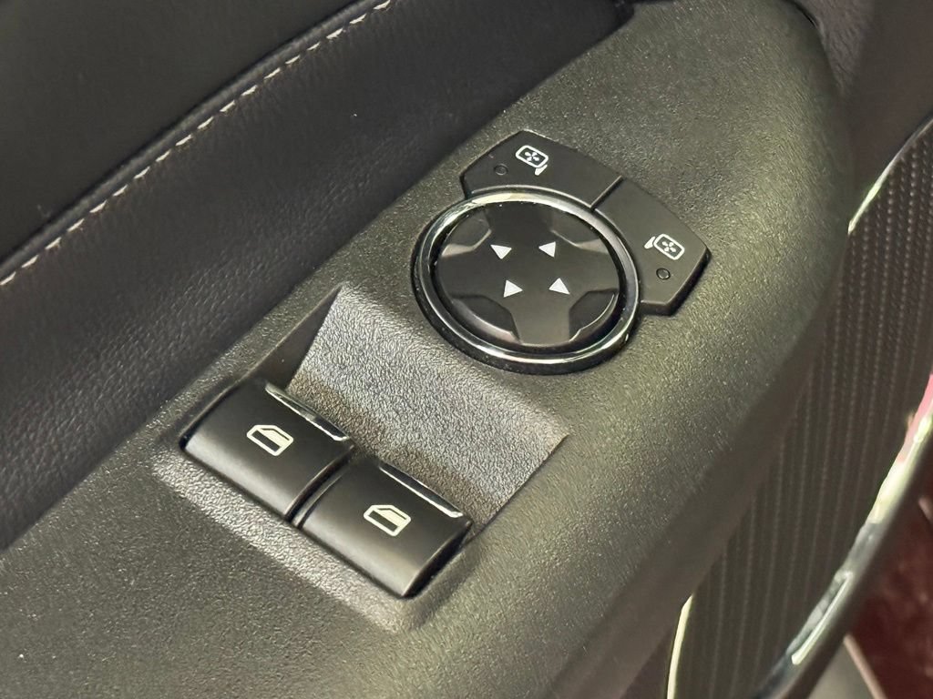 Used 2018 Ford Mustang GT Premium RWD image 12