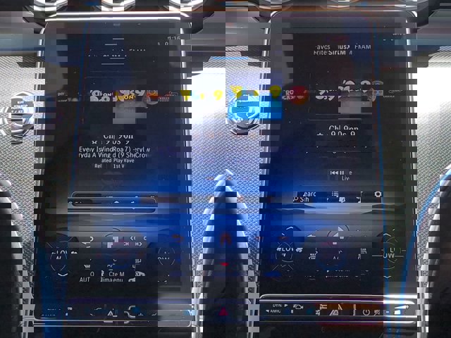 Used 2025 Mercedes-Benz C 300 C 300 image 17