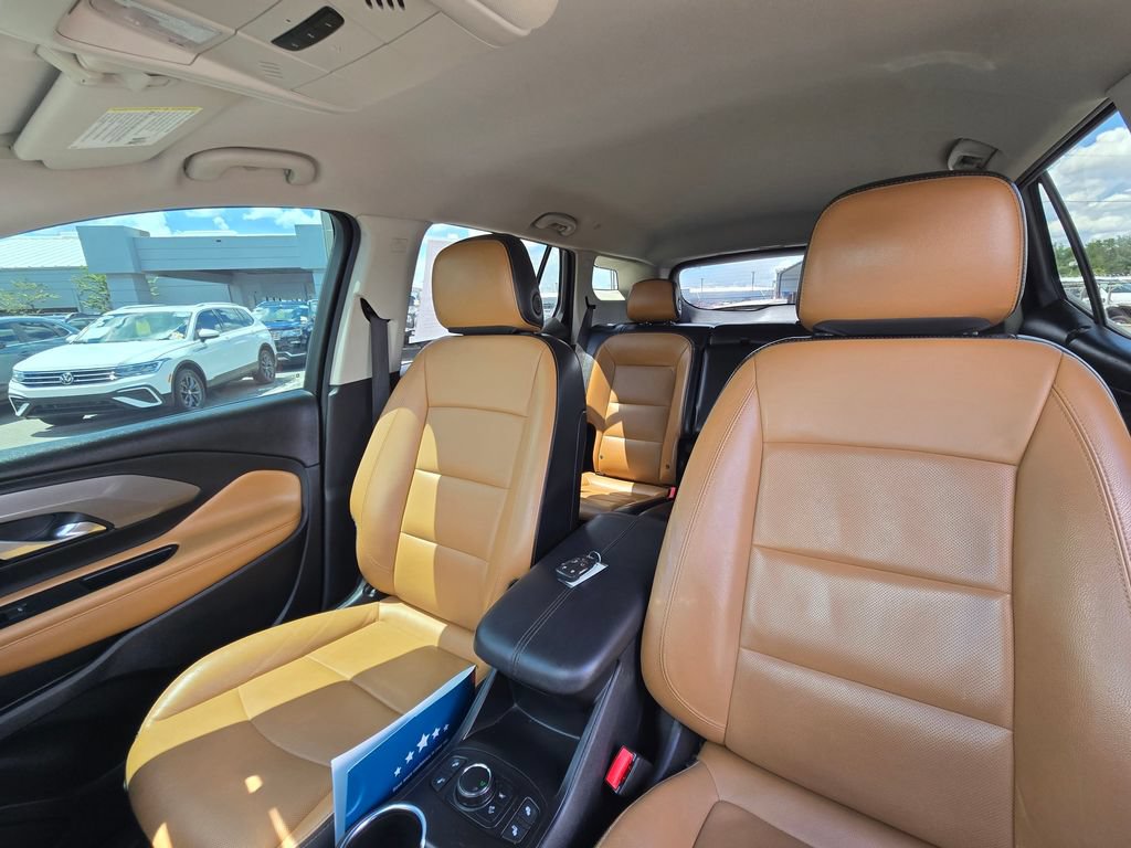 Used 2020 GMC Terrain SLT w/ Preferred Package FWD image 28