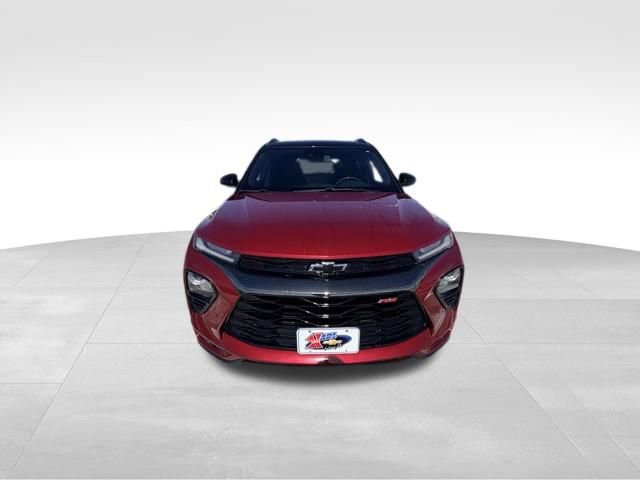 Used 2021 Chevrolet TrailBlazer RS w/ Sun and Liftgate Package image 2