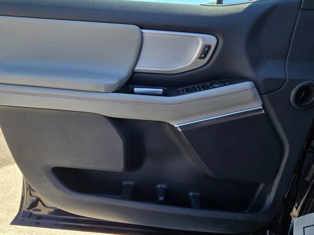 Certified 2025 Ford Expedition Active image 22