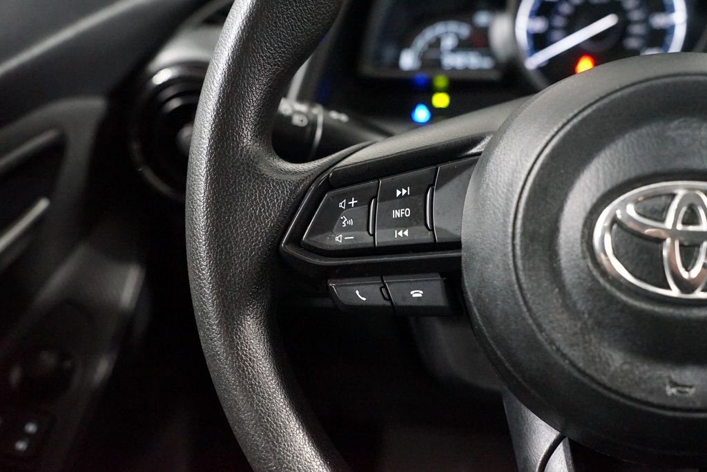 Used 2019 Toyota Yaris L FWD image 14