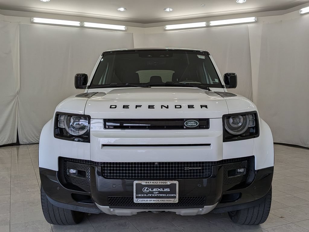 Used 2022 Land Rover Defender 110 X-Dynamic SE AWD/4WD image 3