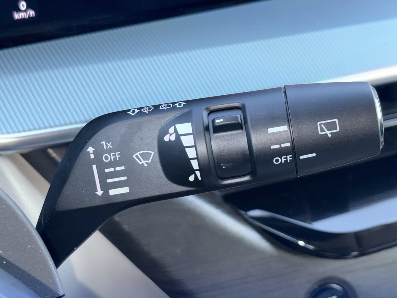 Certified 2025 Nissan Murano SL AWD/4WD image 19