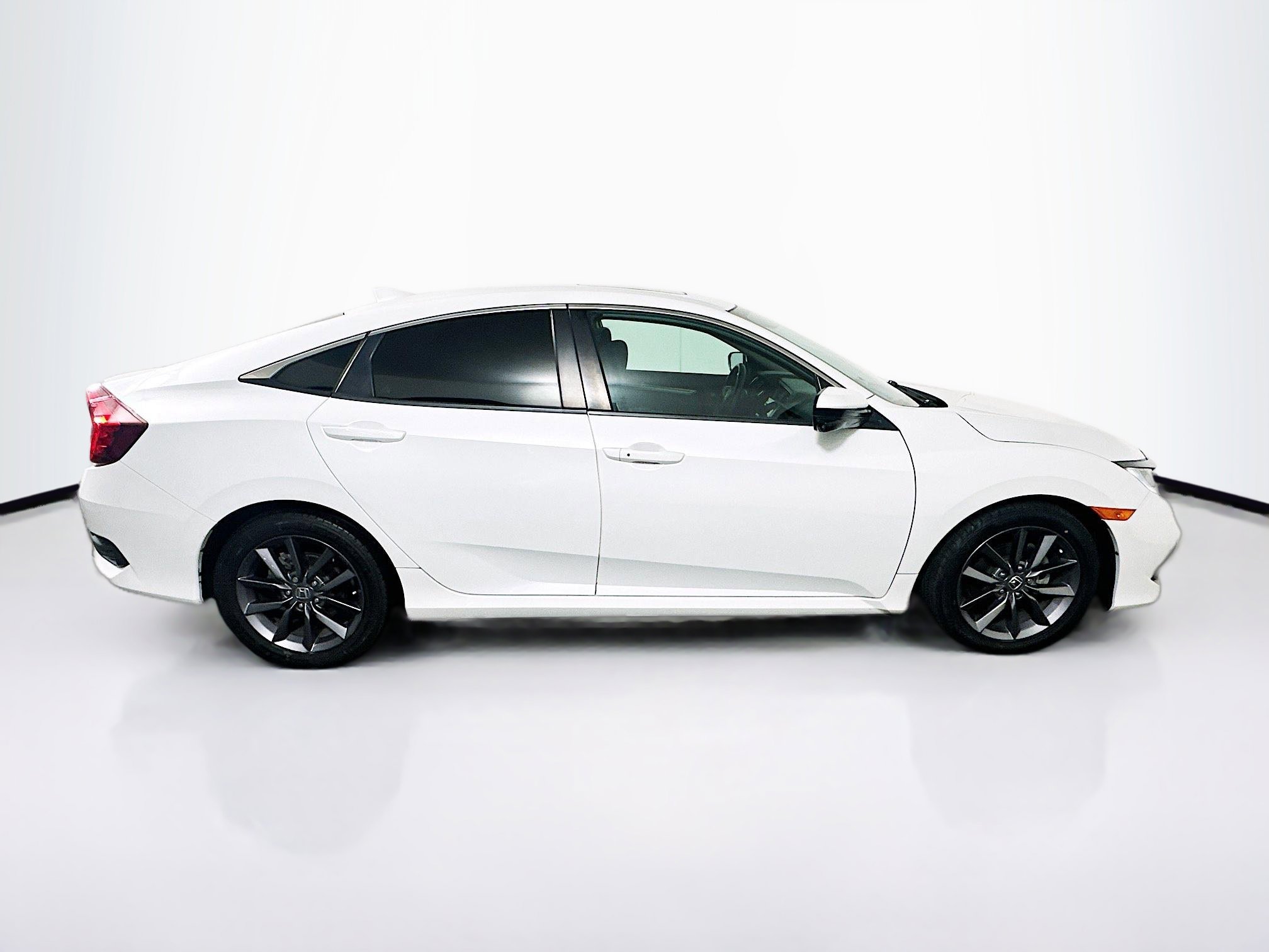 Used 2020 Honda Civic EX image 10
