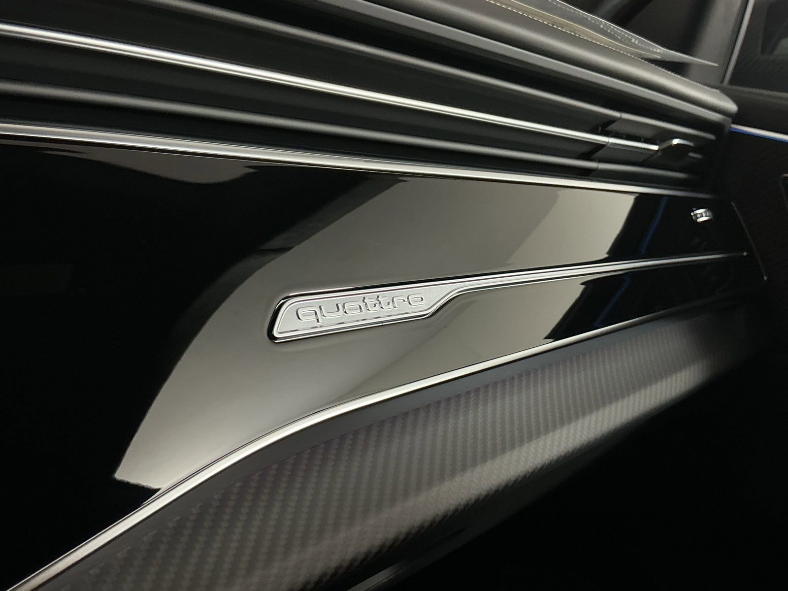 New 2026 Audi RS Q8 performance image 19