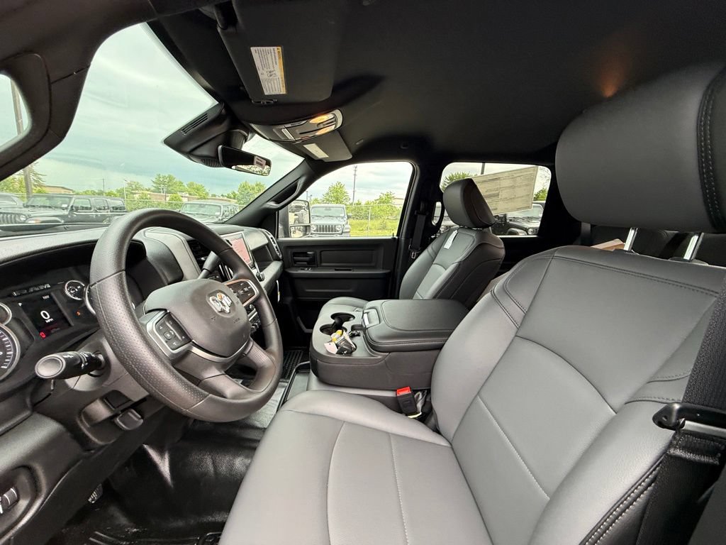 New 2026 RAM 2500 Tradesman AWD/4WD image 12