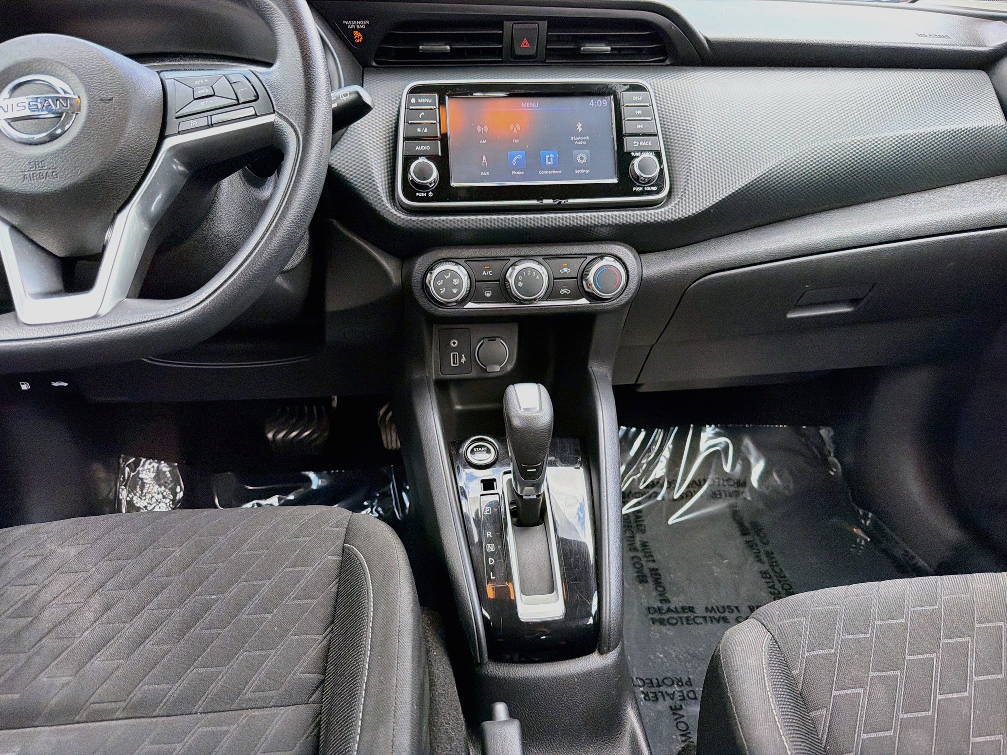 Used 2021 Nissan Kicks S FWD image 17