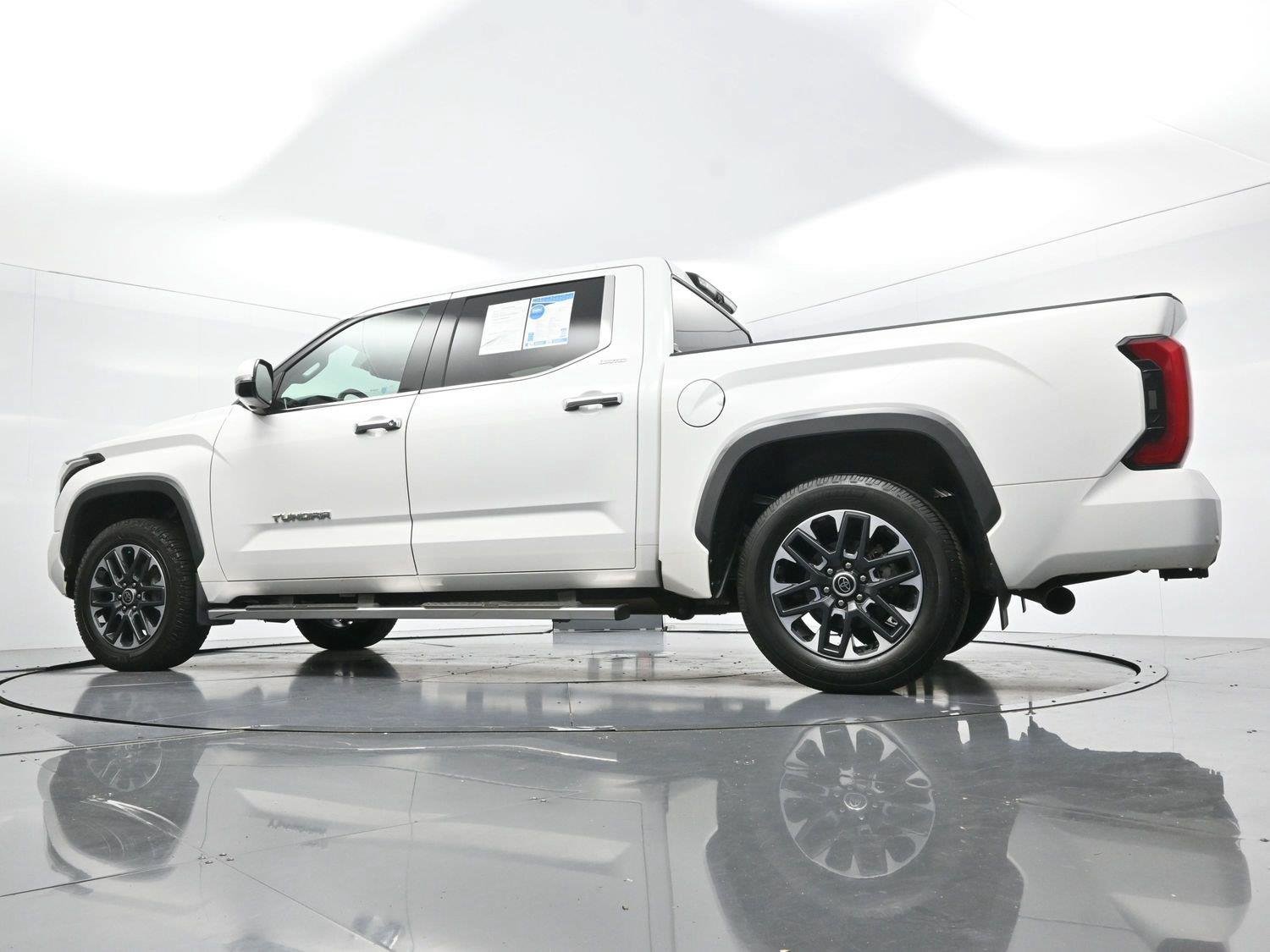 Used 2023 Toyota Tundra Limited AWD/4WD image 50