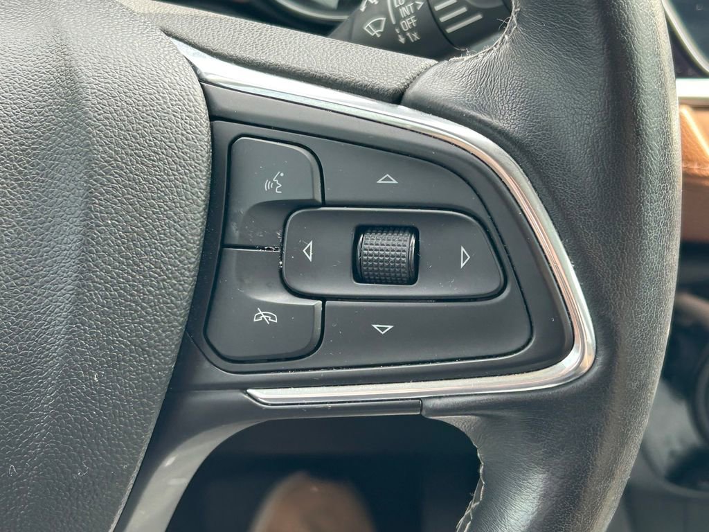 Used 2020 Buick Encore GX Essence w/ Advanced Technology Package image 38