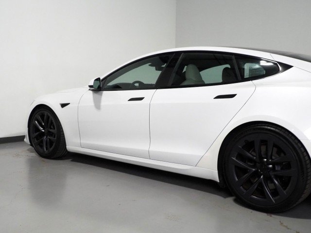 Used 2021 Tesla Model S Plaid image 55