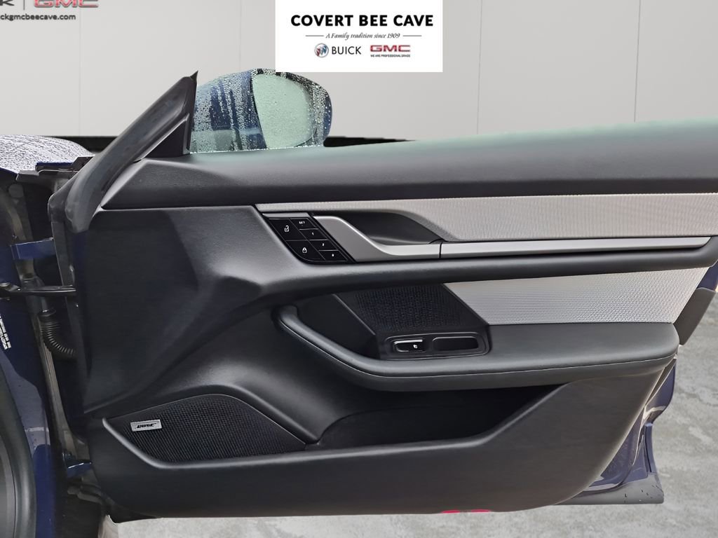 Used 2021 Porsche Taycan 4S image 15