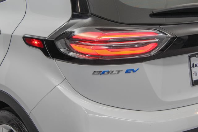Used 2023 Chevrolet Bolt LT w/ Driver Confidence Package FWD image 7