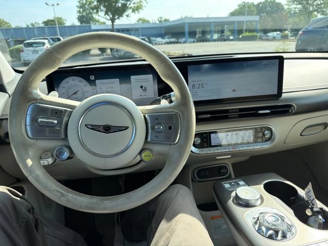 Used 2023 Genesis GV60 Performance AWD/4WD image 16