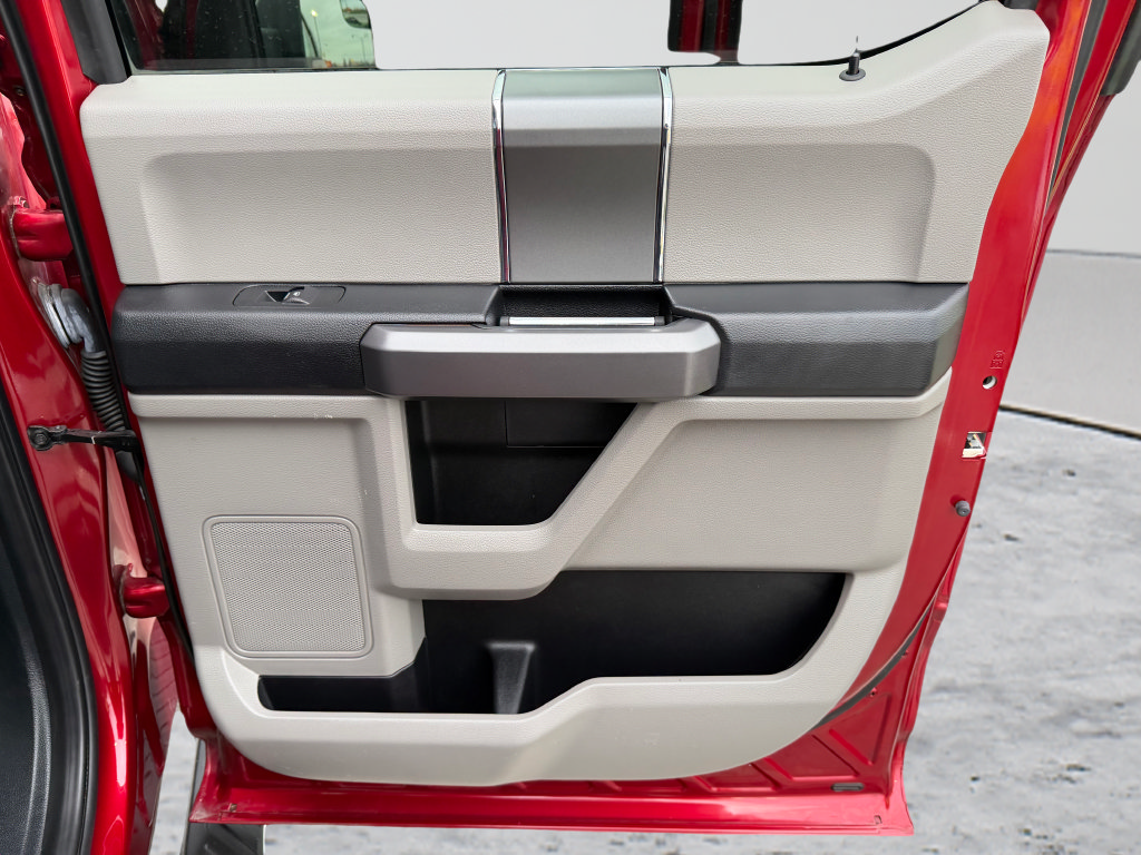 Used 2019 Ford F150 XLT w/ Equipment Group 302A Luxury RWD image 26