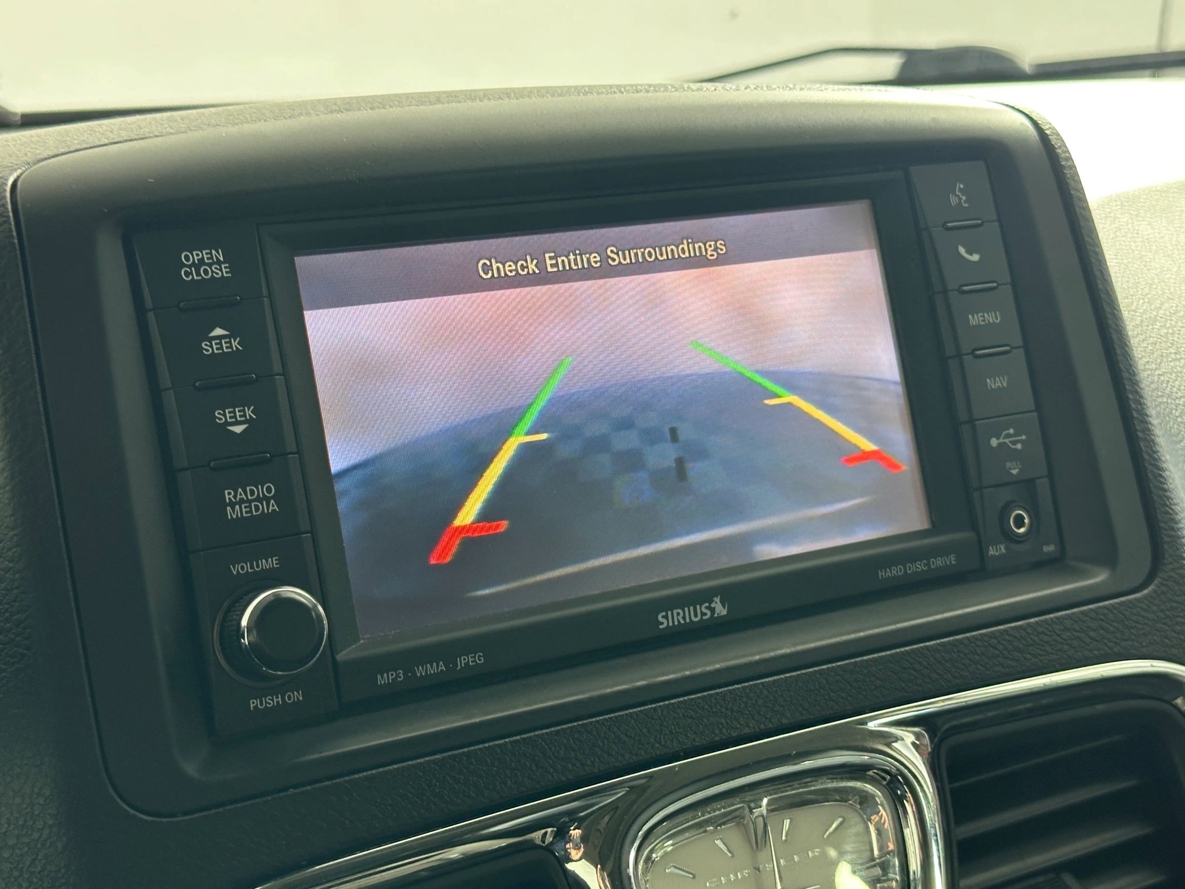 Used 2012 Chrysler Town & Country Touring-L w/ Premium Group FWD image 41